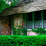 103 Grant St. The "Mushroom House." (Photo courtesy Mike Barton) "Mushroom House" - Earl Young Mushroom House Tours